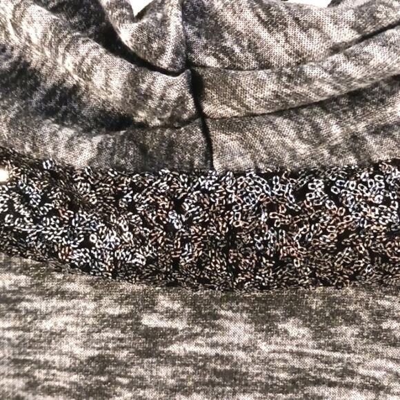 Juicy Couture Cardigan Sweater POCKETS Sz M Long Vest Sequins Modern CIty Vintag - Picture 13 of 15